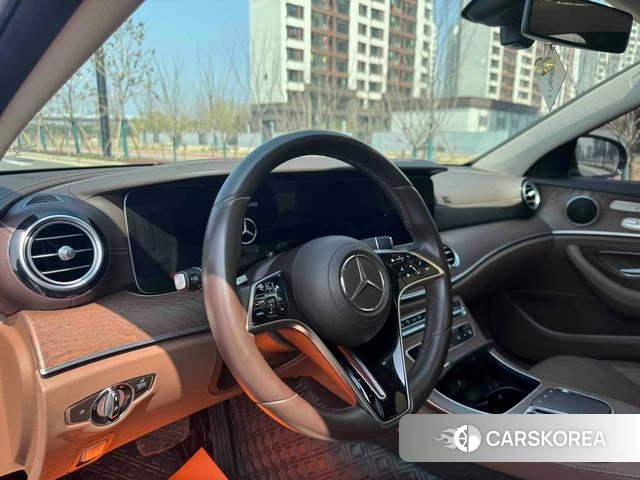 Mercedes-Benz E-Class 2021 Черный из Китая, фото 3