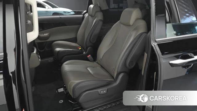 Kia The New Carnival 4th Generation 2023 Черный из Кореи, фото 3