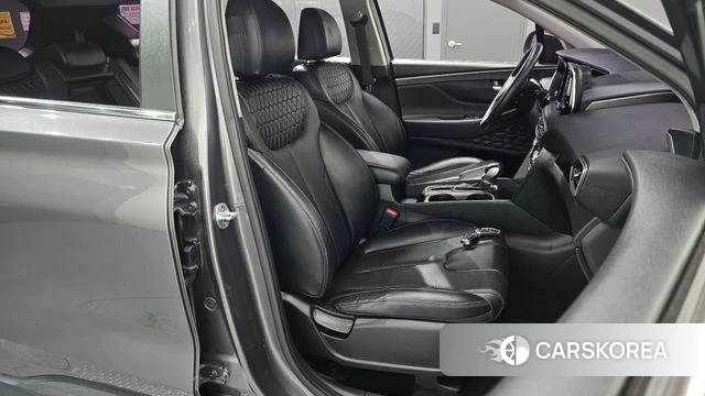 Hyundai Santa Fe TM 2018 Серый из Кореи, фото 3