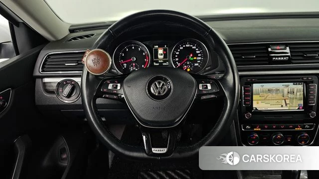 Volkswagen The New Passat 2018 Белый из Кореи, фото 3