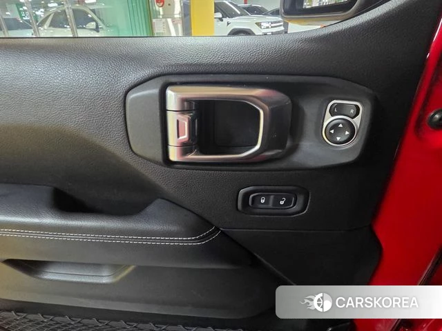 Jeep Wrangler (JL) 2019 Красный из Кореи, фото 3