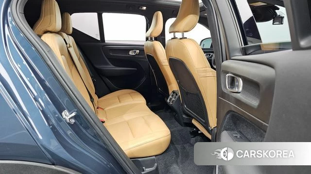 Volvo XC40 2019 Синий из Кореи, фото 3