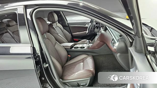 Genesis The New G70 2021 Черный из Кореи, фото 3