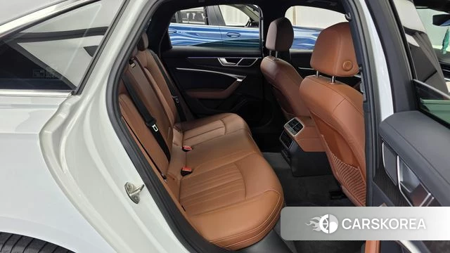Audi A6 (C8) 2023 Белый из Кореи, фото 3