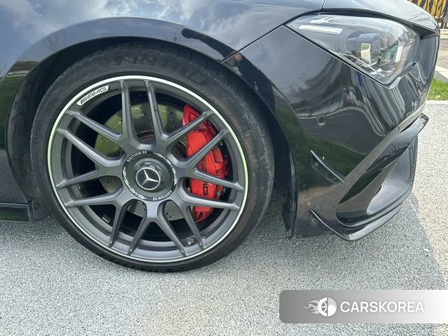 Mercedes-Benz CLA AMG 2023 Черный из Китая, фото 3