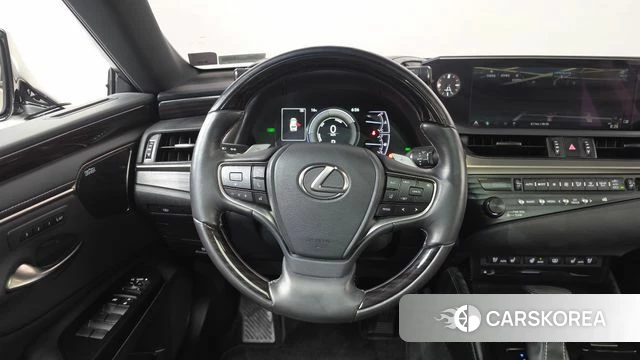 Lexus ES300h 7th generation 2019 Песочный из Кореи, фото 3
