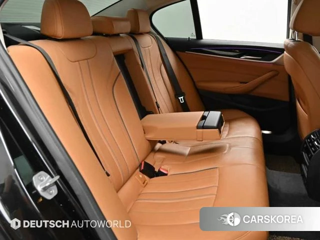 BMW 5 Series (G30) 2019 Черный из Кореи, фото 3