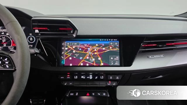Audi RS3 (8Y) 2026 Черный из Кореи, фото 3