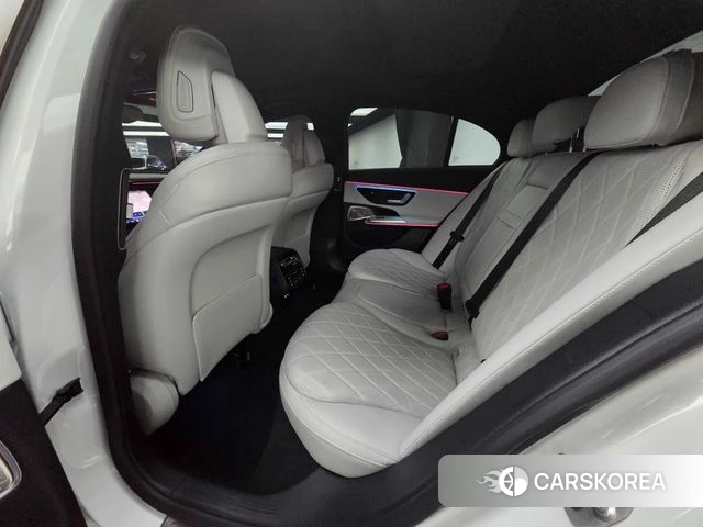Mercedes-Benz E-Class W214 2026 Белый из Кореи, фото 3