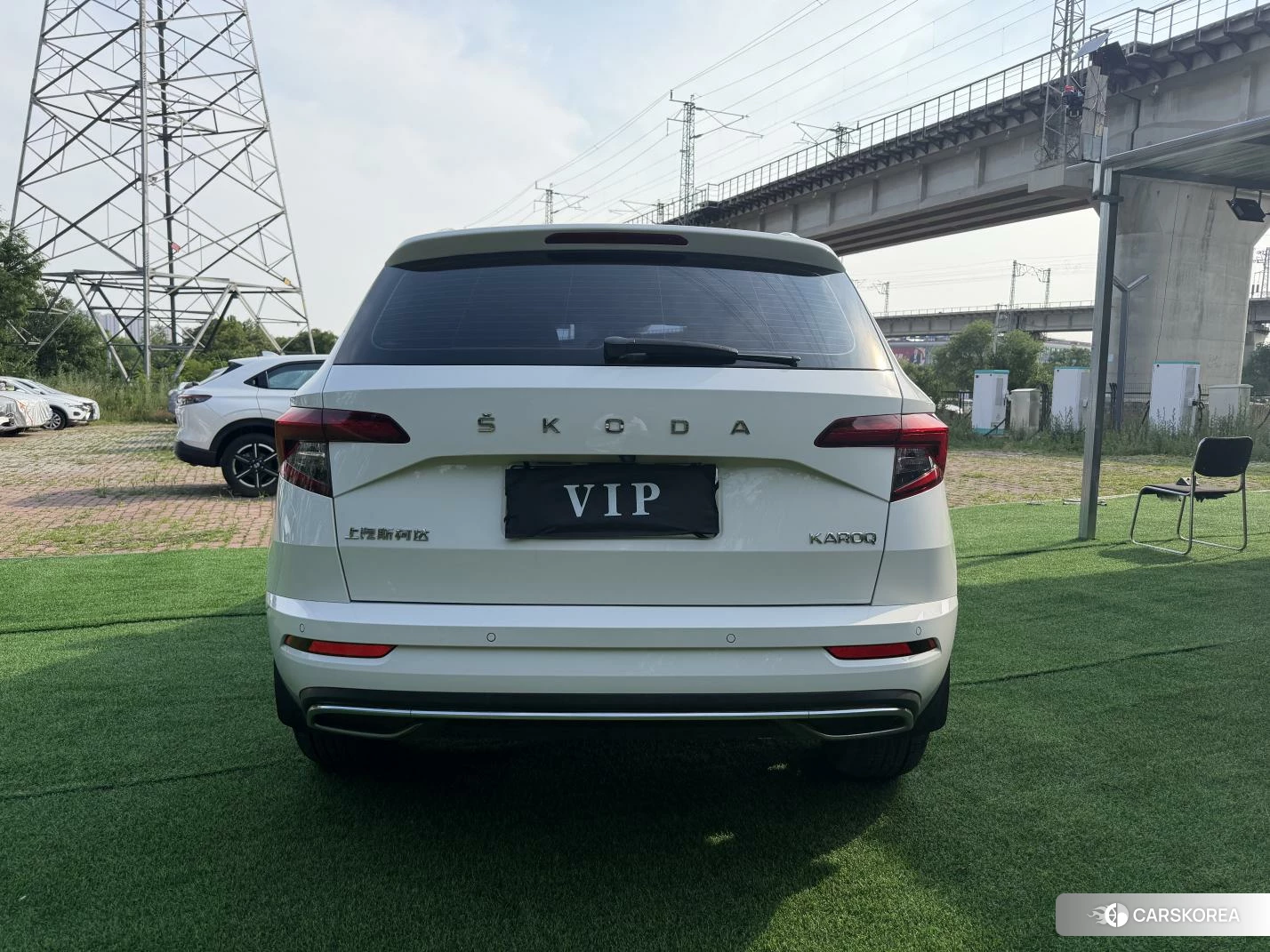 Skoda Karoq 2022 Белый из Китая, фото 3