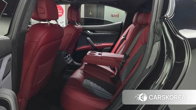 Maserati Ghibli 2021 Черный из Кореи, фото 3