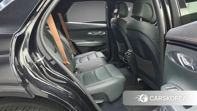 Genesis GV70 2022 Черный из Кореи, фото 3