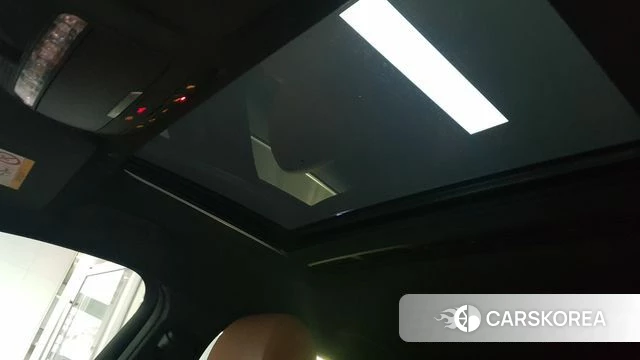 Mercedes-Benz GLC-Class X253 2023 Белый из Кореи, фото 3