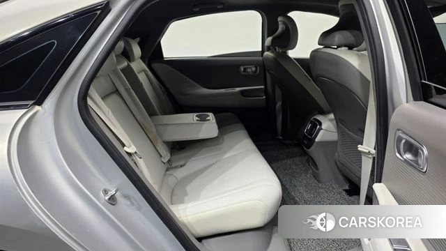 Hyundai Ionic 6 2022 Песочный из Кореи, фото 3