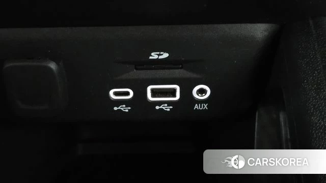 Chevrolet (GM Daewoo) Trailblazer 2021 Черный из Кореи, фото 3