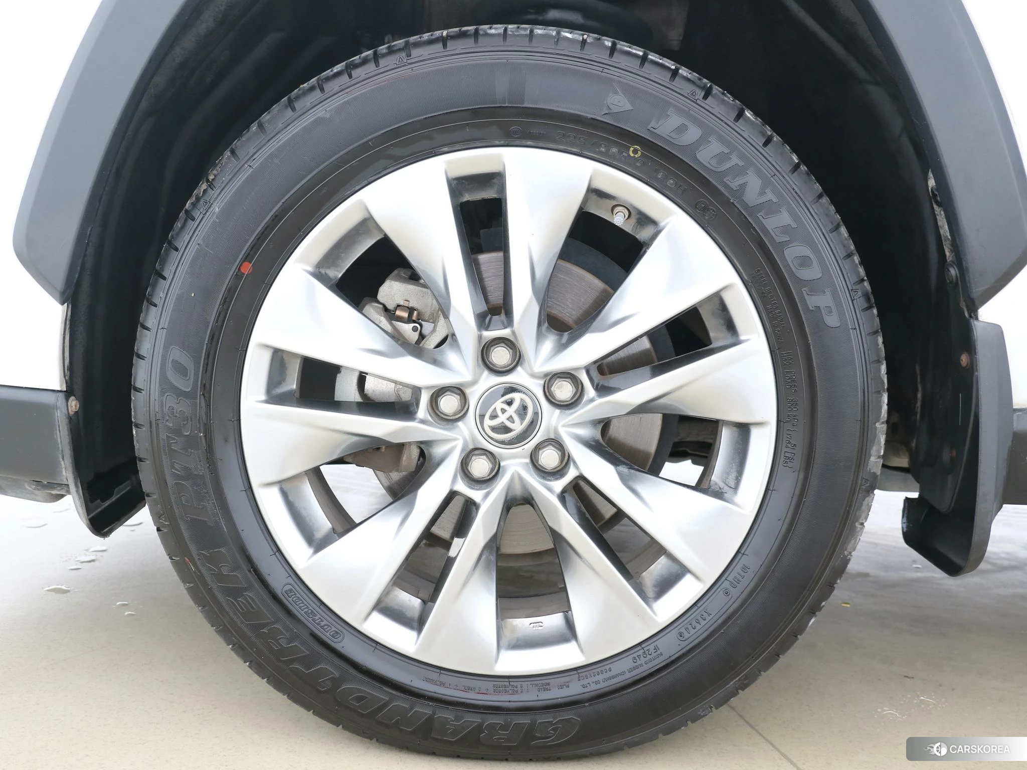 Toyota Wildlander 2021 Белый из Китая, фото 3