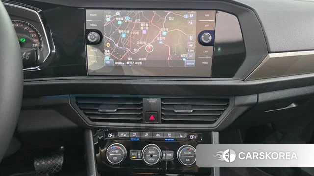 Volkswagen 7th Generation of Jetta 2020 Серебристо-серый из Кореи, фото 3