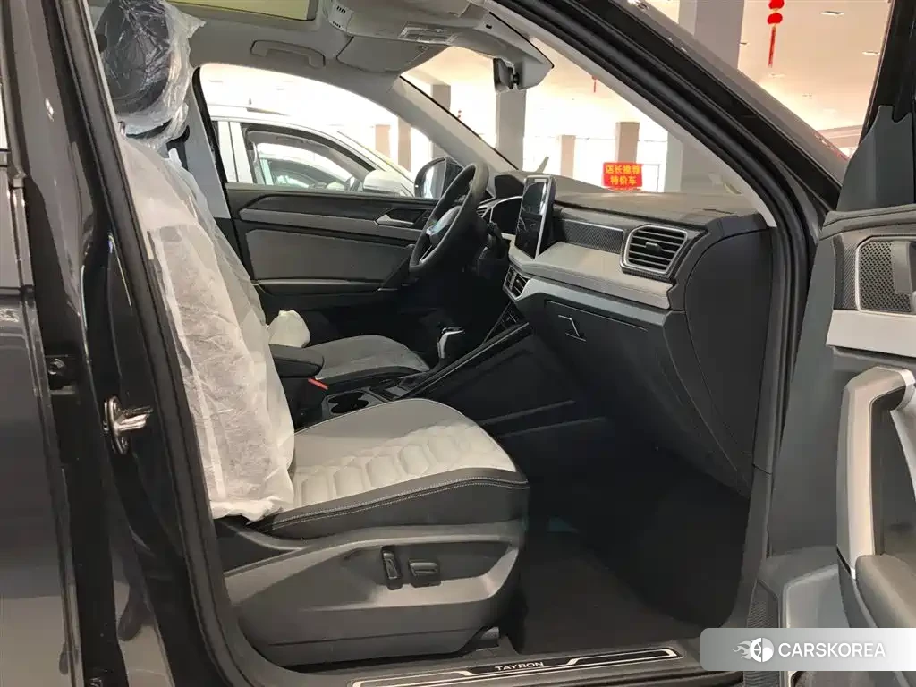 Volkswagen Tayron 2024 Черный из Китая, фото 3