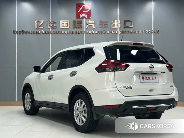 Nissan X-Trail 2022 Белый из Китая, фото 3