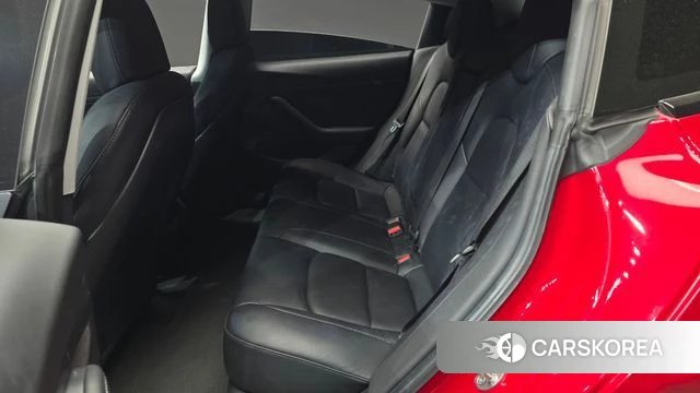 Tesla Model 3 2021 Красный из Кореи, фото 3