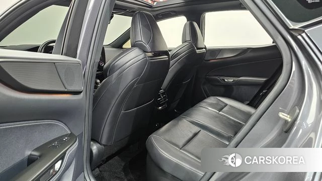 Lexus NX450h + 2nd generation 2024 Серый из Кореи, фото 3