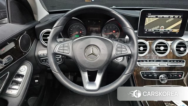 Mercedes-Benz C-Class W205 2018 Серый из Кореи, фото 3