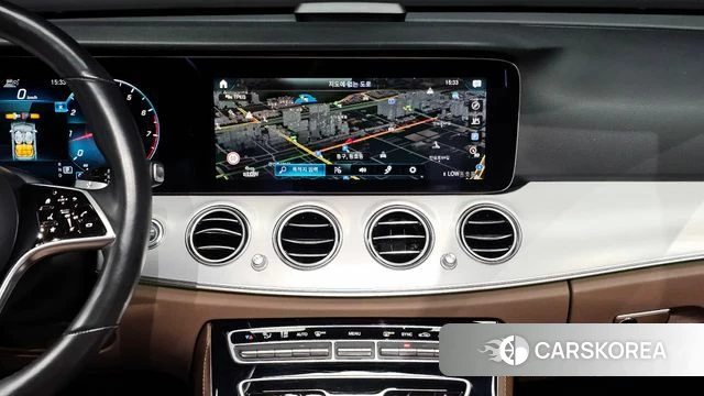 Mercedes-Benz E-Class W213 2021 Черный из Кореи, фото 3