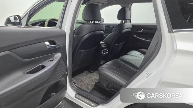 Hyundai The New Santa Fe 2022 Белый из Кореи, фото 3