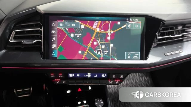 Audi Q4 e-Tron (F4) 2023 Черный из Кореи, фото 3