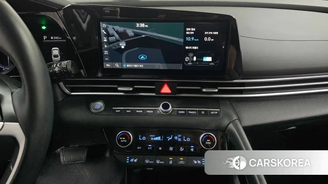 Hyundai Avante Hybrid (CN7) 2022 Белый из Кореи, фото 3