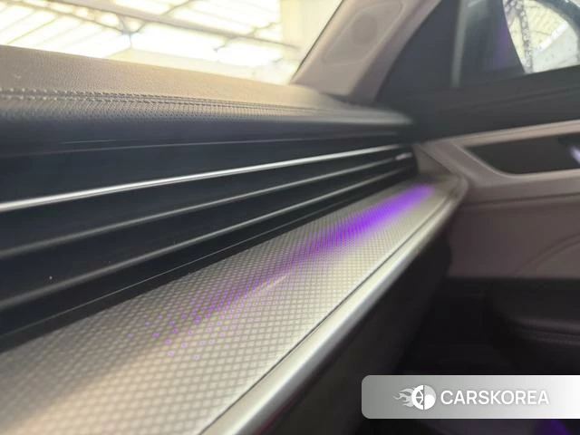 Volkswagen Tavendor 2024 Темно-серый из Китая, фото 3