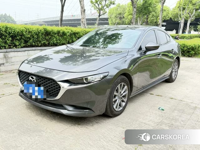 Mazda 3 2021 Серебристо-серый из Китая, фото 3