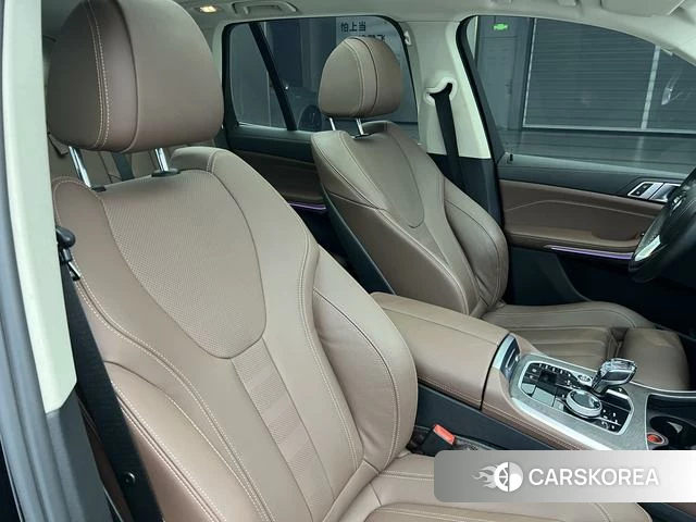 BMW X5 2021 Черный из Китая, фото 3