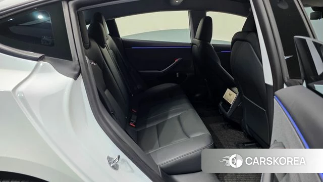 Tesla Model 3 2026 Белый из Кореи, фото 3