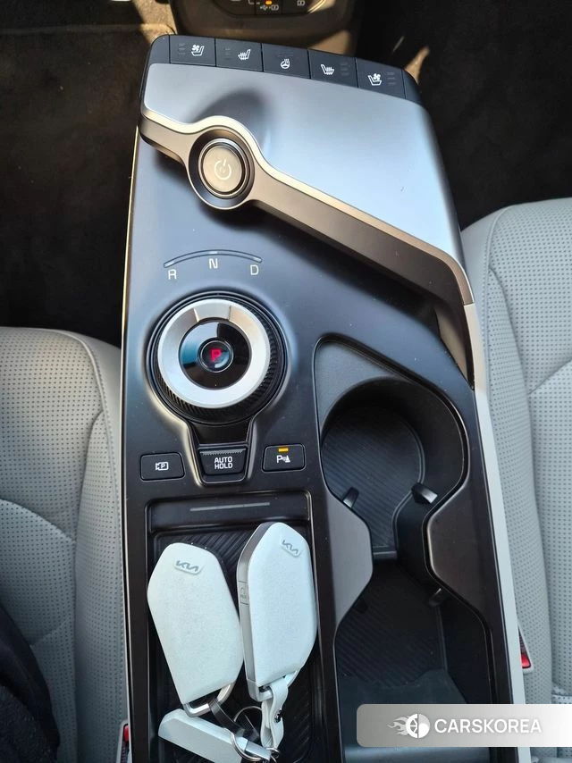 Kia The New EV6 2025 Жемчужный цвет из Кореи, фото 3