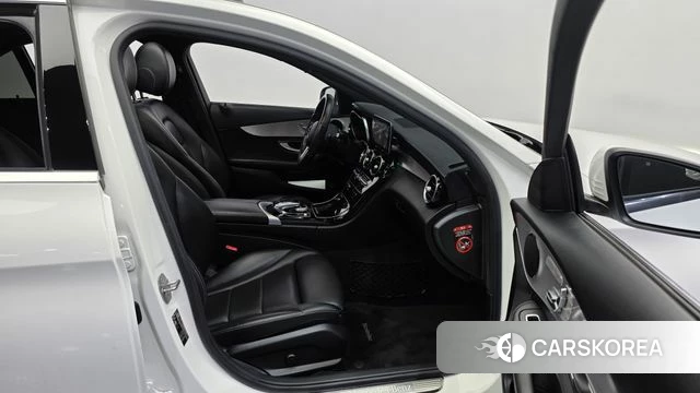 Mercedes-Benz C-Class W205 2020 Белый из Кореи, фото 3