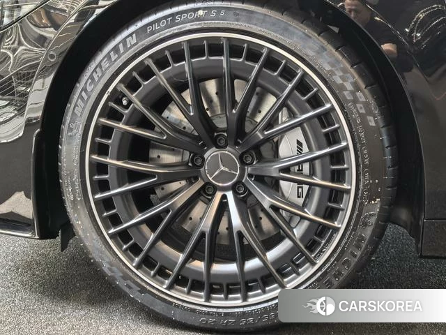 Mercedes-Benz AMG CLE 2026 Черный из Китая, фото 3
