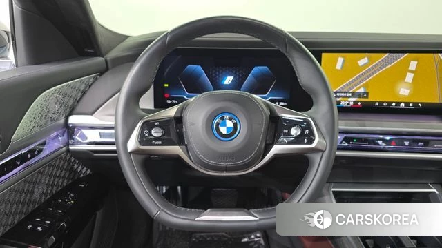 BMW i7 (G70) 2023 Черный из Кореи, фото 3