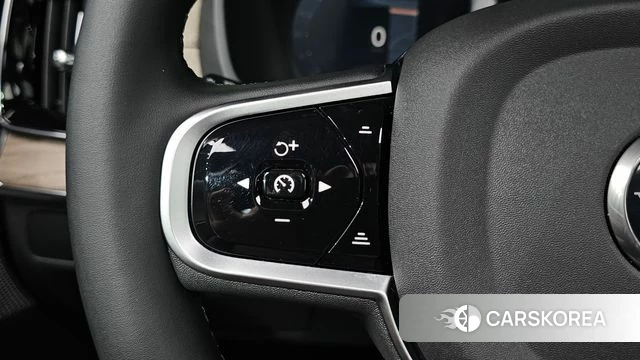 Volvo XC90 second Generation 2025 Черный из Кореи, фото 3