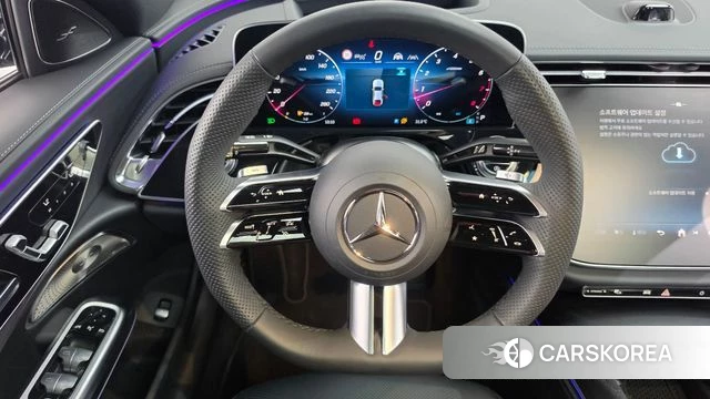 Mercedes-Benz E-Class W214 2024 Черный из Кореи, фото 3