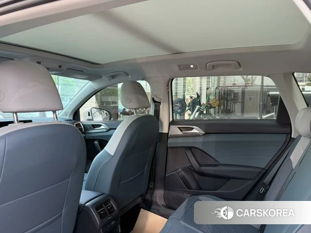 Volkswagen Tharu 2025 Белый из Китая, фото 3