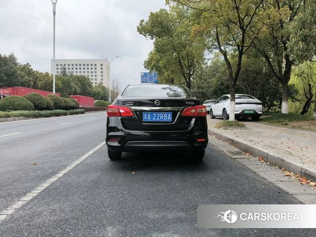 Nissan Sylphy 2021 Черный из Китая, фото 3