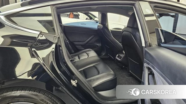 Tesla Model 3 2020 Черный из Кореи, фото 3
