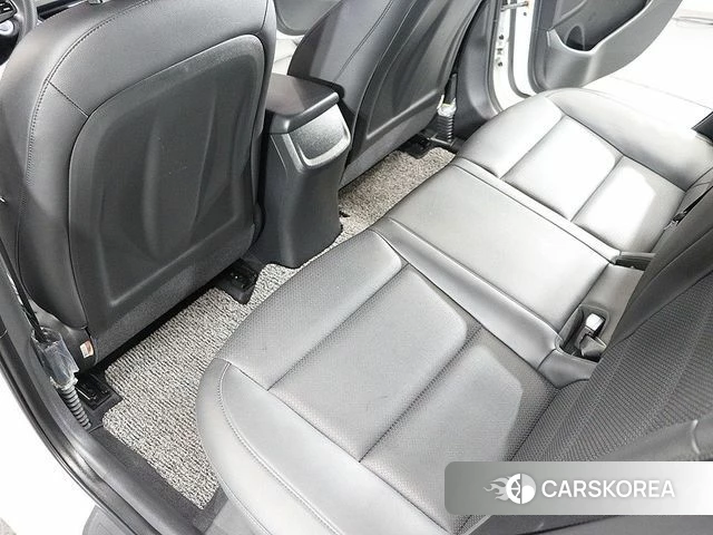 Hyundai Avante AD 2018 Белый из Кореи, фото 3