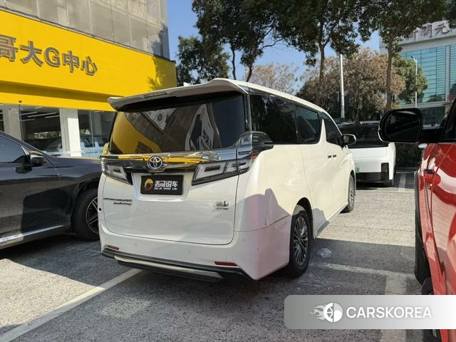 Toyota Vellfire 2021 Белый из Китая, фото 3