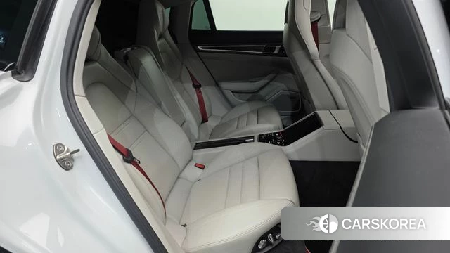 Porsche Panamera (971) 2021 Белый из Кореи, фото 3