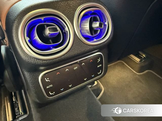 Mercedes-Benz GLC 2024 Черный из Китая, фото 3