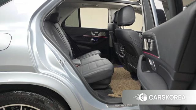 Mercedes-Benz GLE-Class W167 2023 Серебряный из Кореи, фото 3