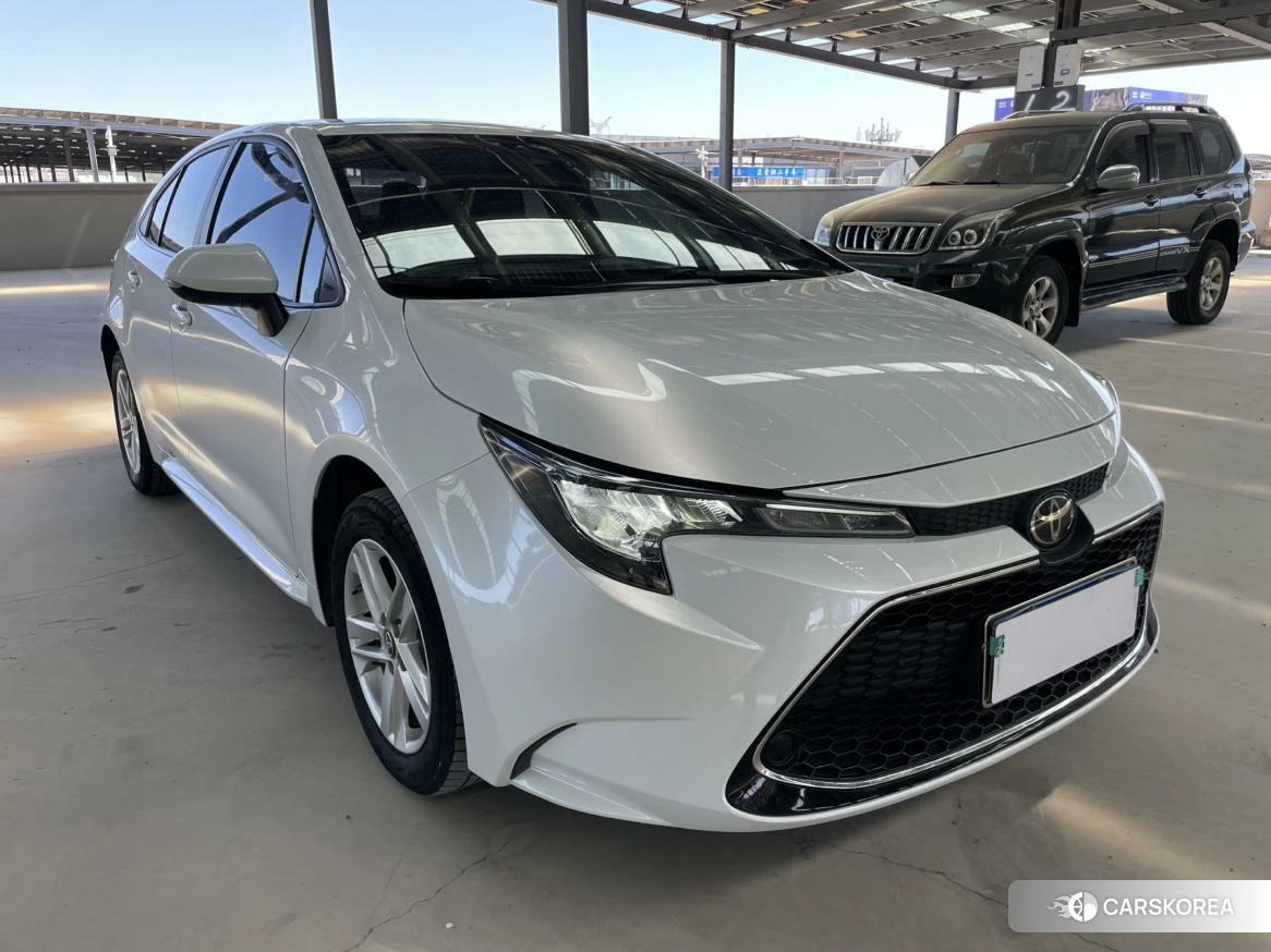 Toyota Levin 2020 Белый из Китая, фото 3