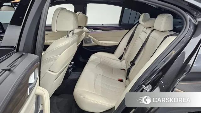 BMW 5 Series (G30) 2020 Серый из Кореи, фото 3